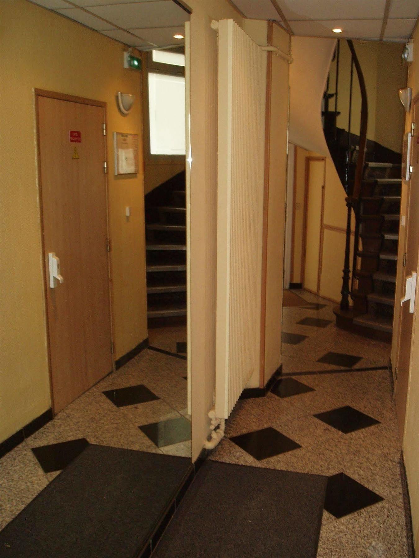 Hotel Trianon Vincennes Exteriör bild